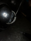 Round Halo Pavé half round shank in Platinum