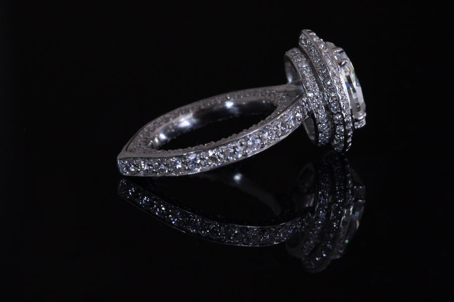 Oval 3.5ct Platinum